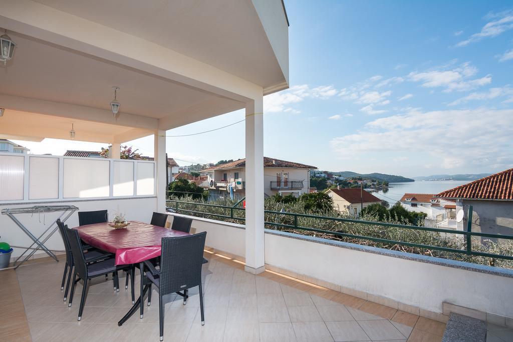 Apartments Marina Trogir Ngoại thất bức ảnh